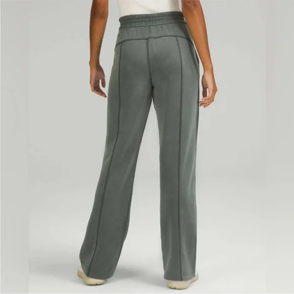 Lululemon Softstreme High Rise Pant - Picture 2 of 12
